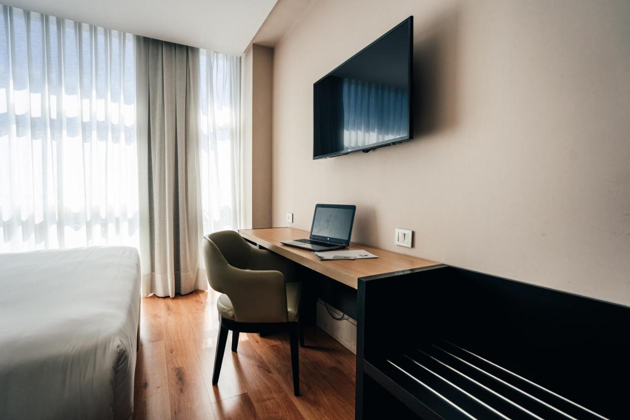 Palmaroga Hotel Asuncion, Tapestry Collection By Hilton Εξωτερικό φωτογραφία